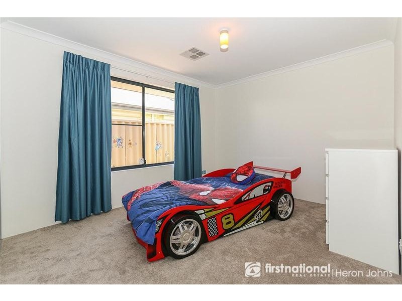 1 Sanctity Link, Aubin Grove WA 6164