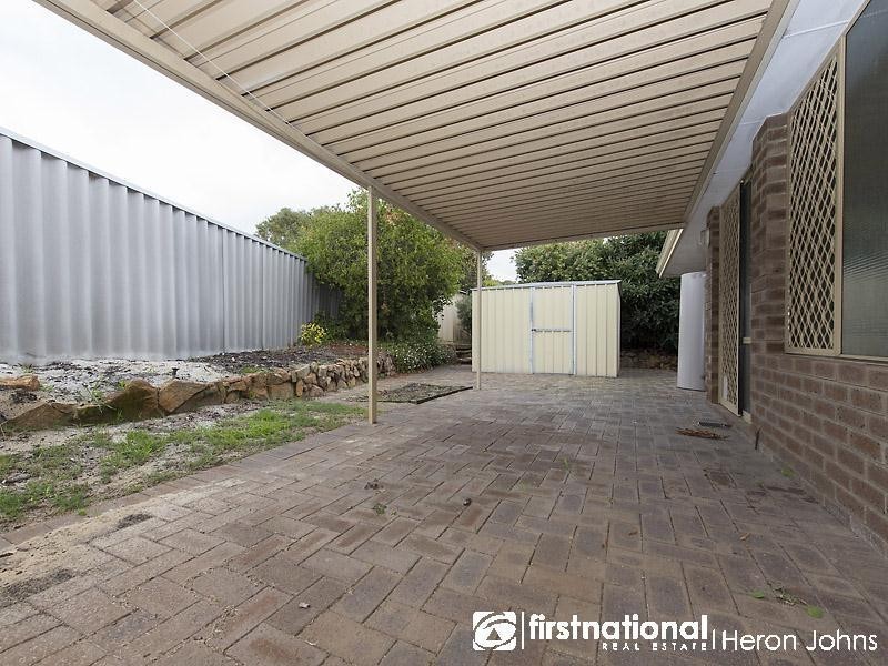 16 Sunshine Place, Bibra Lake WA 6163