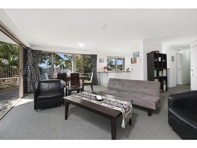 1/123 Brisbane Road, Mooloolaba QLD 4557