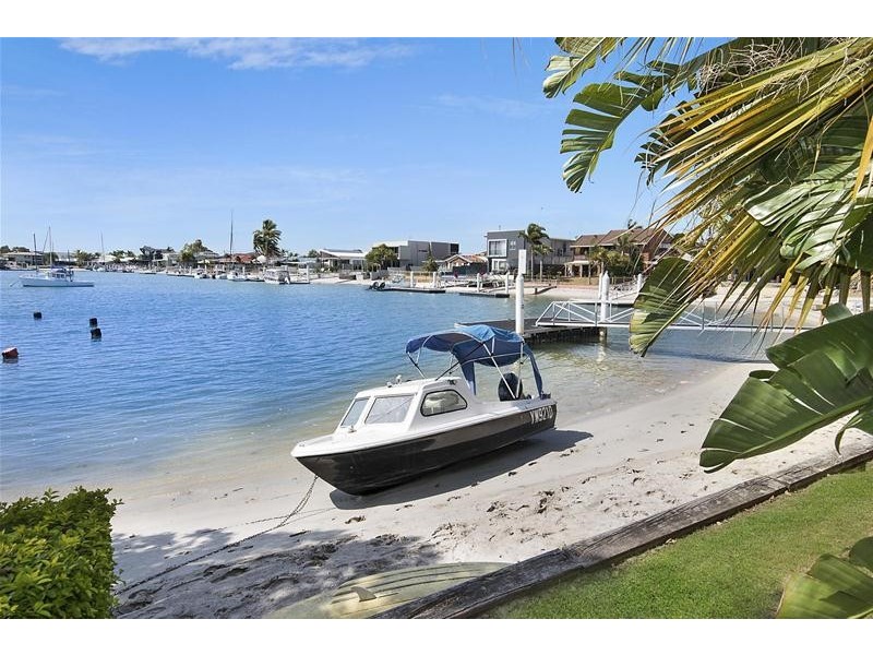 1/123 Brisbane Road, Mooloolaba QLD 4557