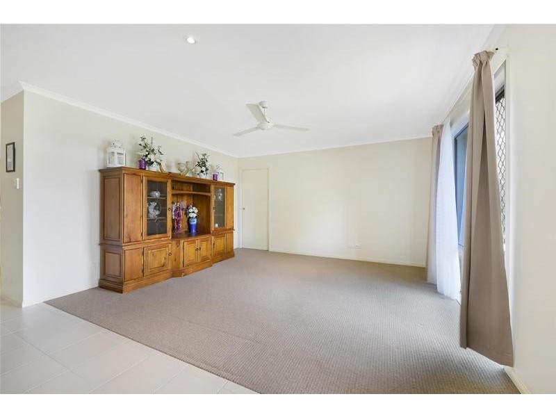 6 Crows Ash Place, Kuluin QLD 4558