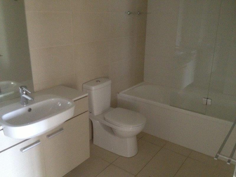 33/38 Riverwalk Avenue, Robina QLD 4226