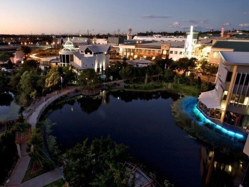 33/38 Riverwalk Avenue, Robina QLD 4226