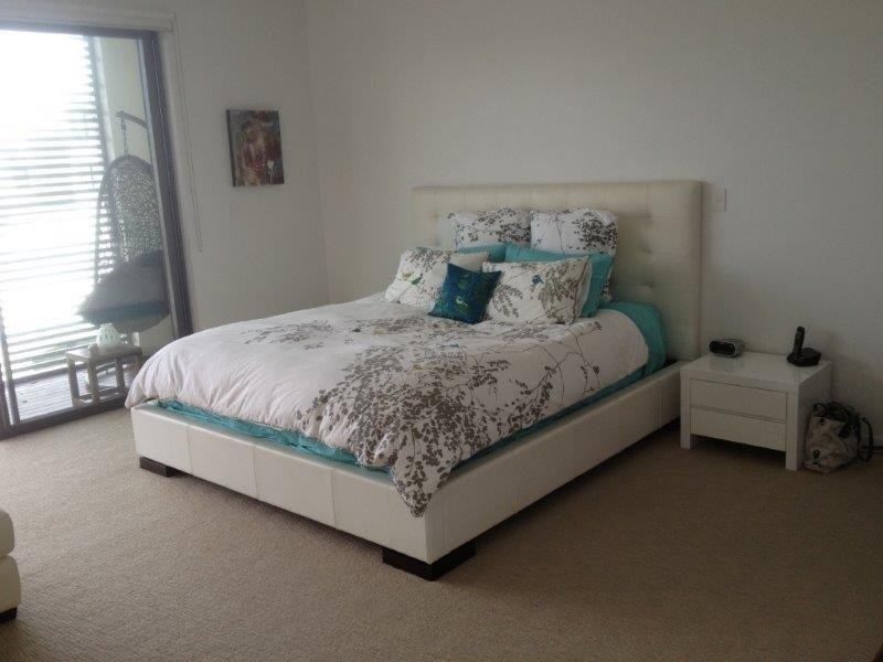 Varsity Lakes QLD 4227