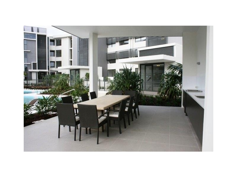 Varsity Lakes QLD 4227