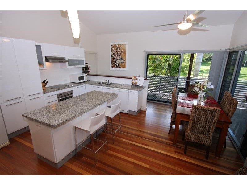 39 Meta Street, Mooloolaba QLD 4557