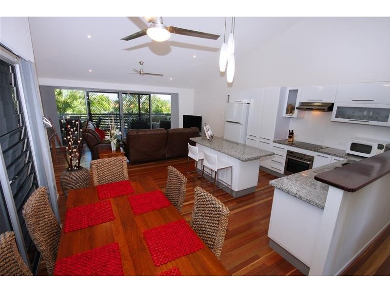 39 Meta Street, Mooloolaba QLD 4557