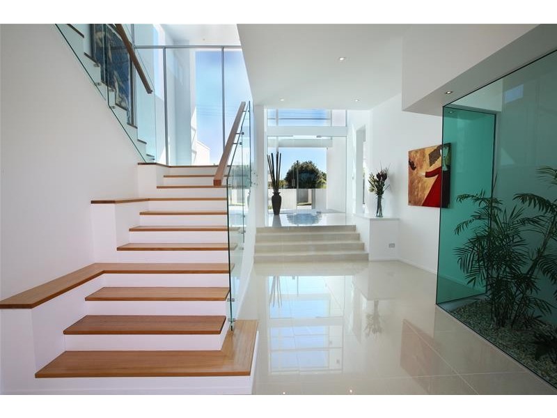 32 Kumbada Court, Minyama QLD 4575