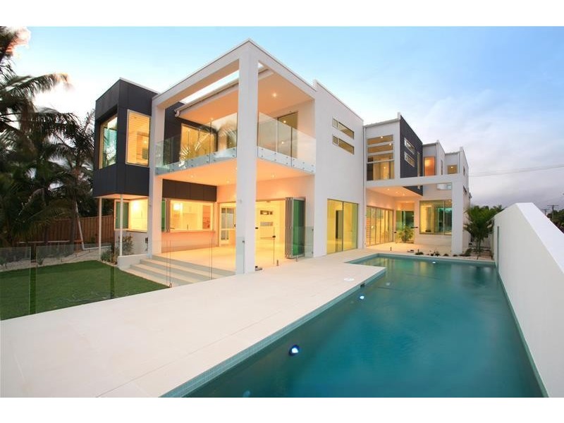 32 Kumbada Court, Minyama QLD 4575