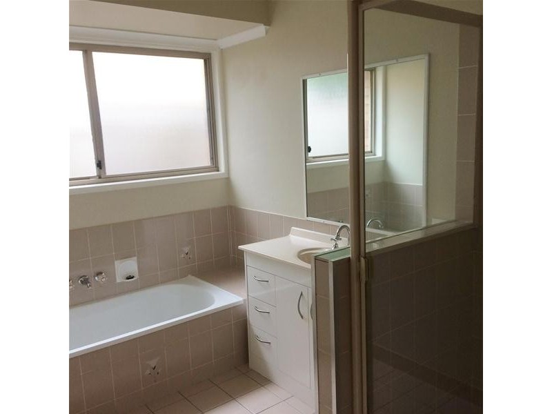 1/101 Goonawarra Drive, Mooloolaba QLD 4557