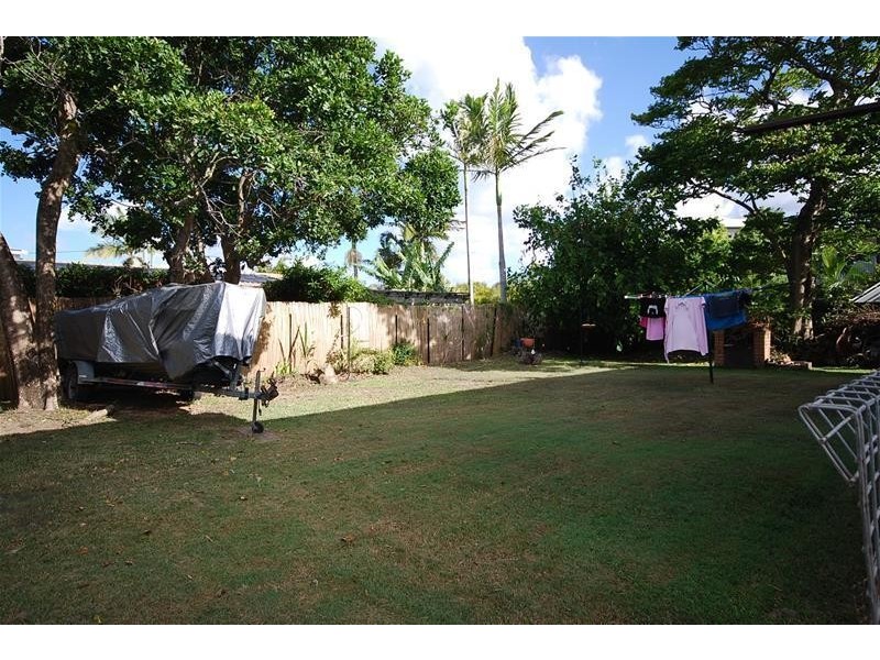 17 Broadmeadows Road, Maroochydore QLD 4558