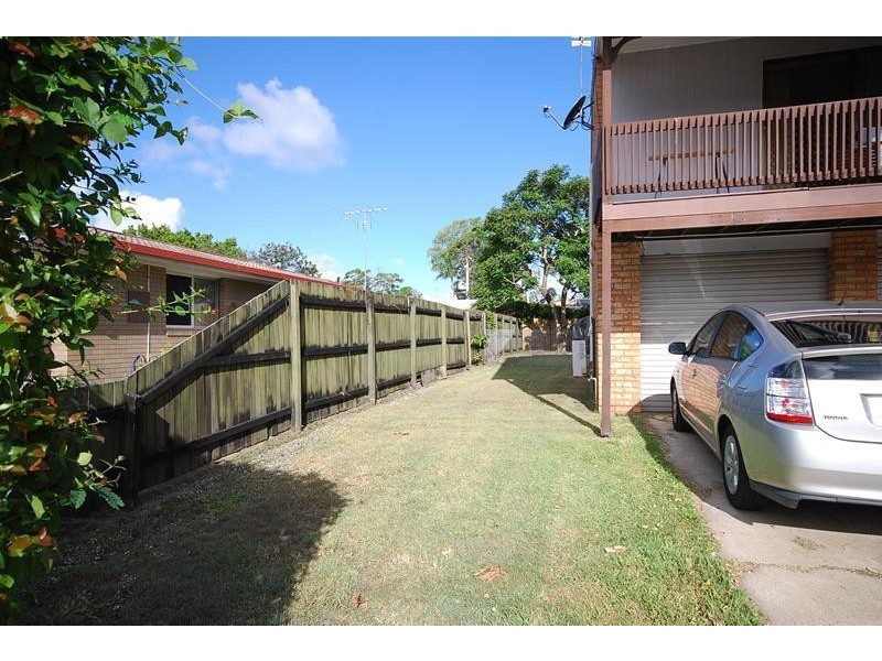 17 Broadmeadows Road, Maroochydore QLD 4558