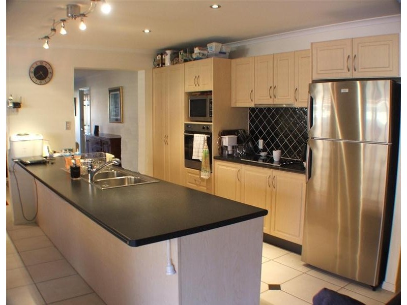 10 Linacre Street, Sippy Downs QLD 4556