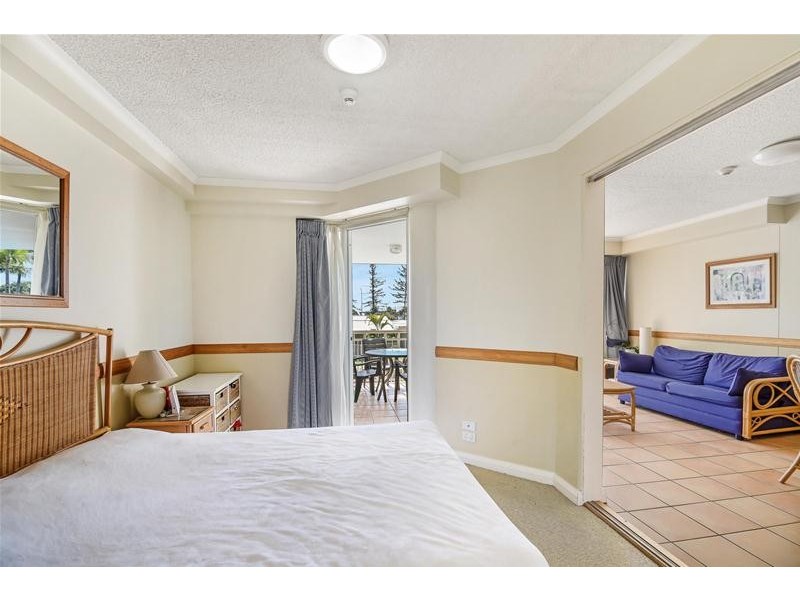 233/180 Alexandra Parade, Alexandra Headland QLD 4572