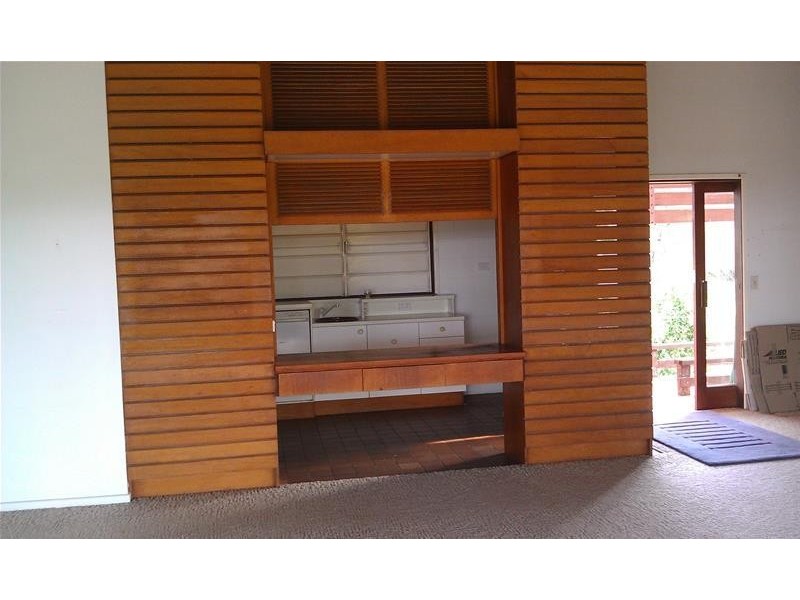 6 Lindsay Street, Alexandra Headland QLD 4572