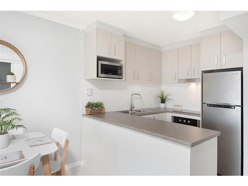 338/180 Alexandra Parade, Alexandra Headland QLD 4572