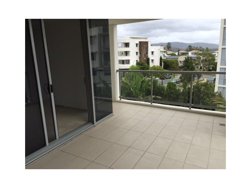 11/38 Riverwalk Avenue, Robina QLD 4226