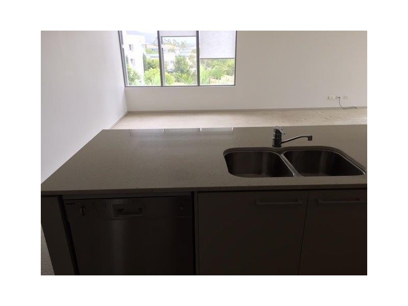 11/38 Riverwalk Avenue, Robina QLD 4226