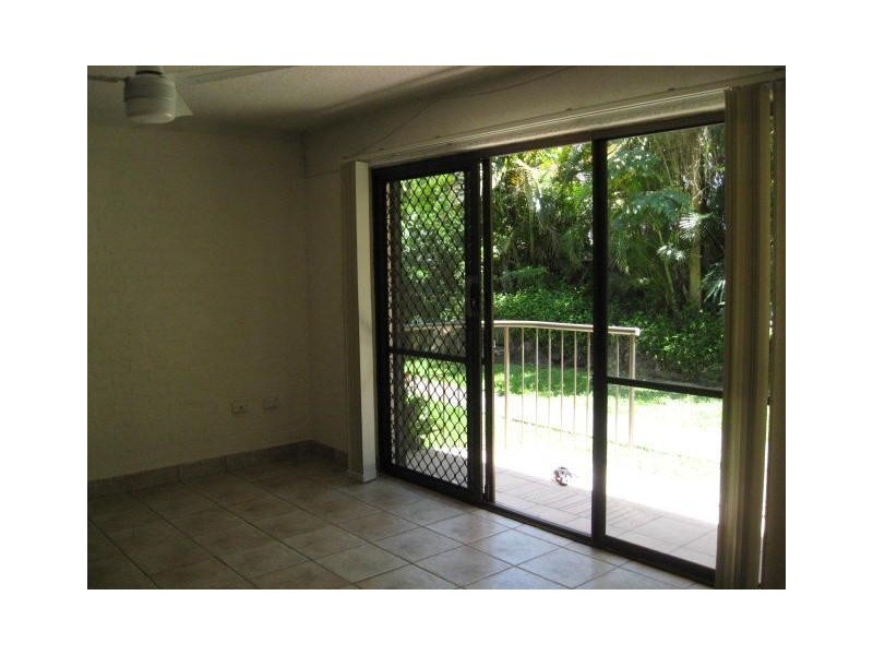 1/83 Buderim  Avenue, Mooloolaba QLD 4557