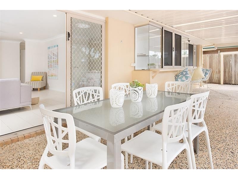 51 Poinsettia Avenue, Mooloolaba QLD 4557