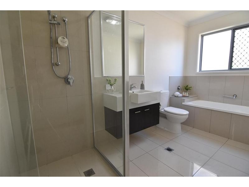 69 Wilderness Circuit, Little Mountain QLD 4551