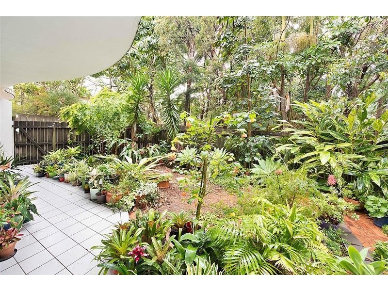 1/13-15 Marjorie Street, Mooloolaba QLD 4557