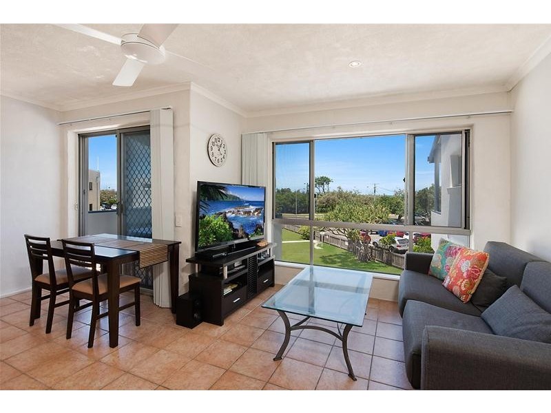 7/6 Memorial Avenue, Maroochydore QLD 4558