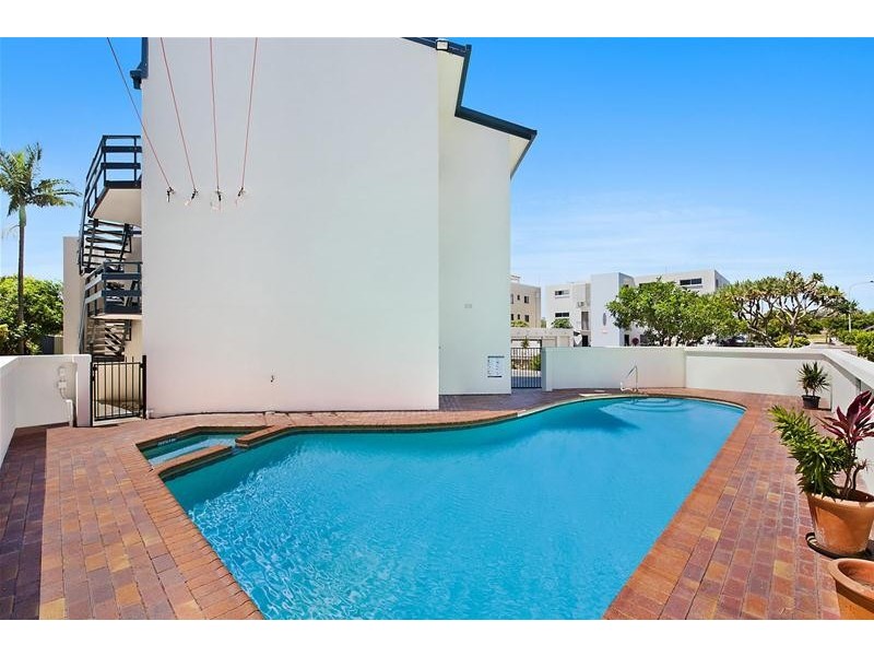 7/6 Memorial Avenue, Maroochydore QLD 4558