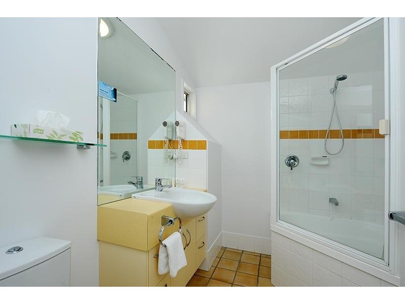 Alexandra Headland QLD 4572