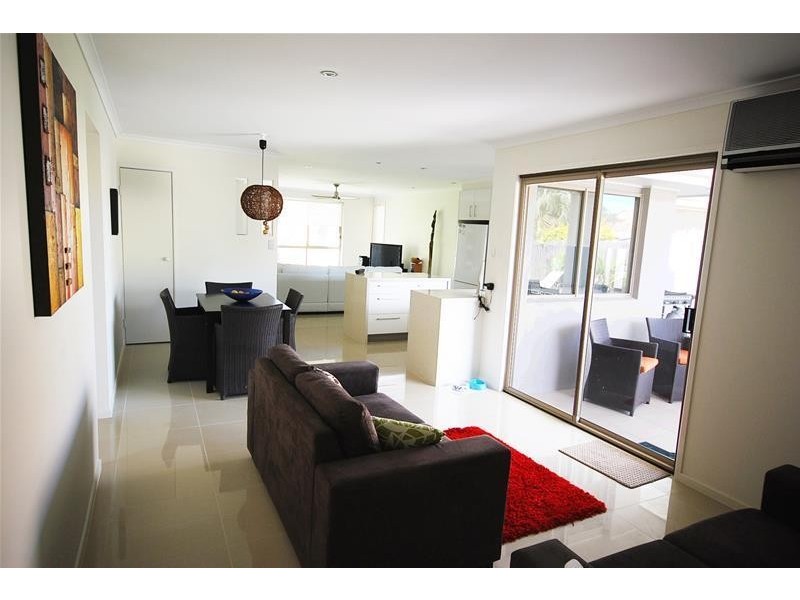 2 Wandoo Street, Minyama QLD 4575