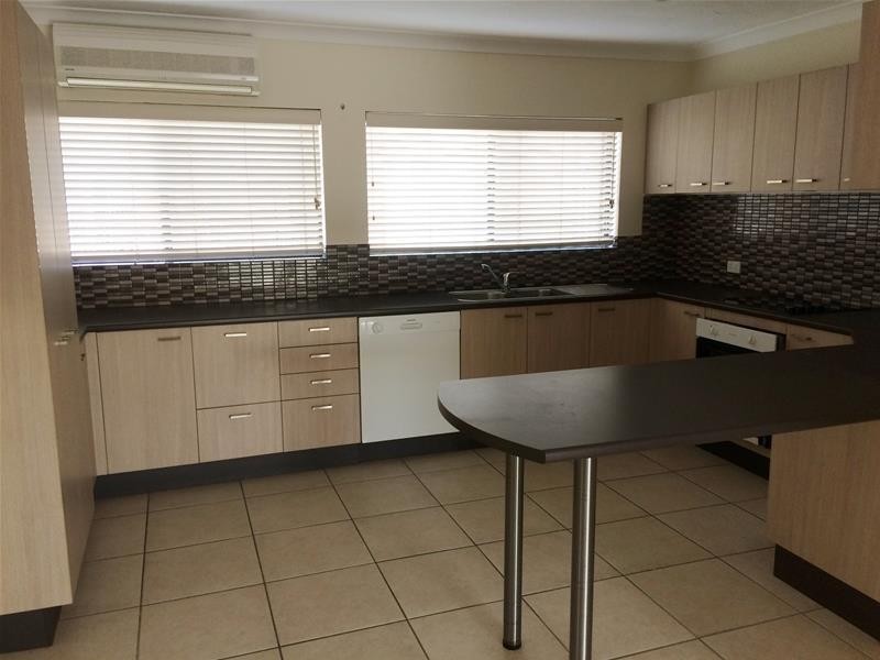 3/89 Goonawarra Drive, Mooloolaba QLD 4557