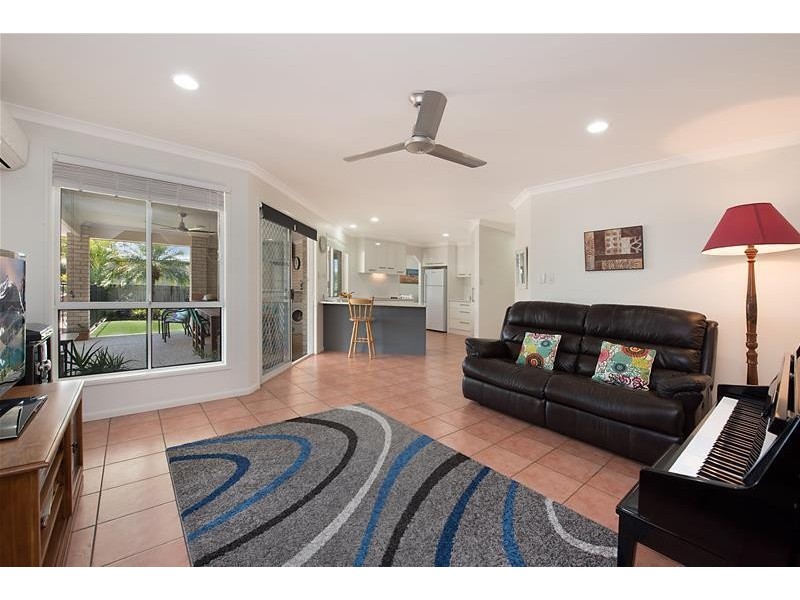 9 Bluebush Avenue, Buderim QLD 4556