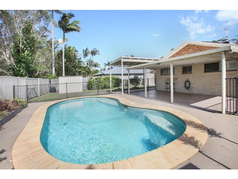 20 Karawatha Drive, Mountain Creek QLD 4557