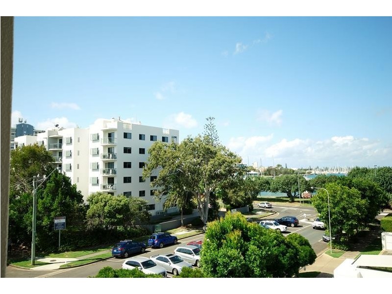8/5 Foote Street, Mooloolaba QLD 4557