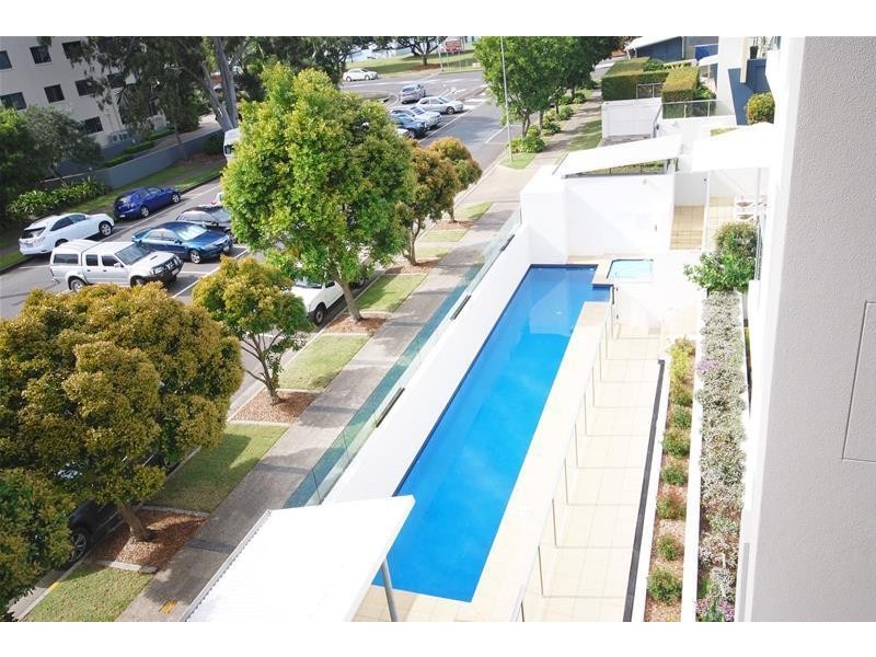 8/5 Foote Street, Mooloolaba QLD 4557