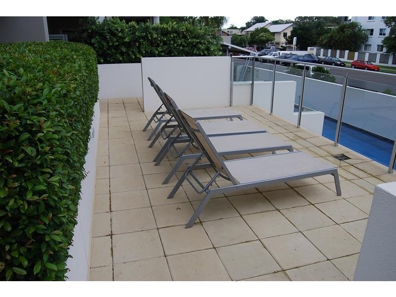8/5 Foote Street, Mooloolaba QLD 4557