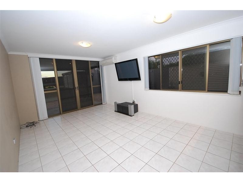 1/72 Tantula Road West Road, Alexandra Headland QLD 4572