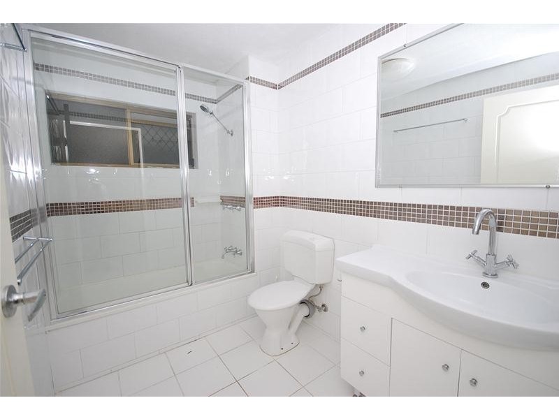 1/72 Tantula Road West Road, Alexandra Headland QLD 4572