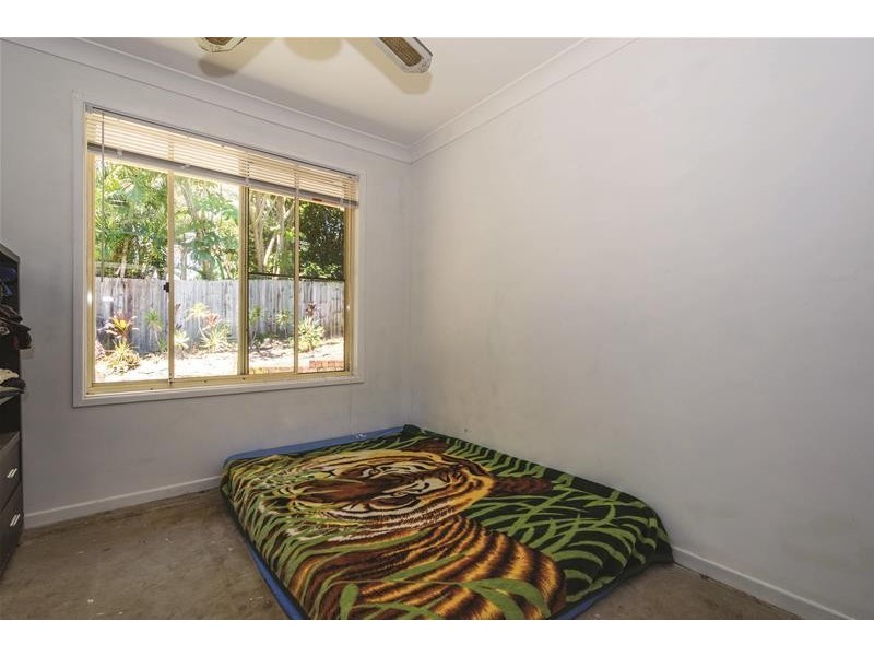 2/139 Amarina Avenue, Mooloolaba QLD 4557