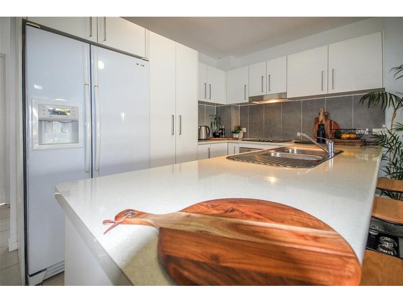 2/131-133 Duporth Avenue, Maroochydore QLD 4558