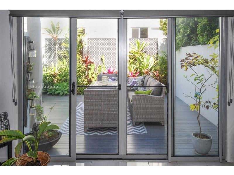 2/131-133 Duporth Avenue, Maroochydore QLD 4558