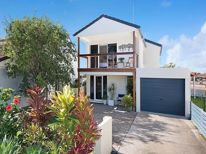14c Admirals Court, Mooloolaba QLD 4557