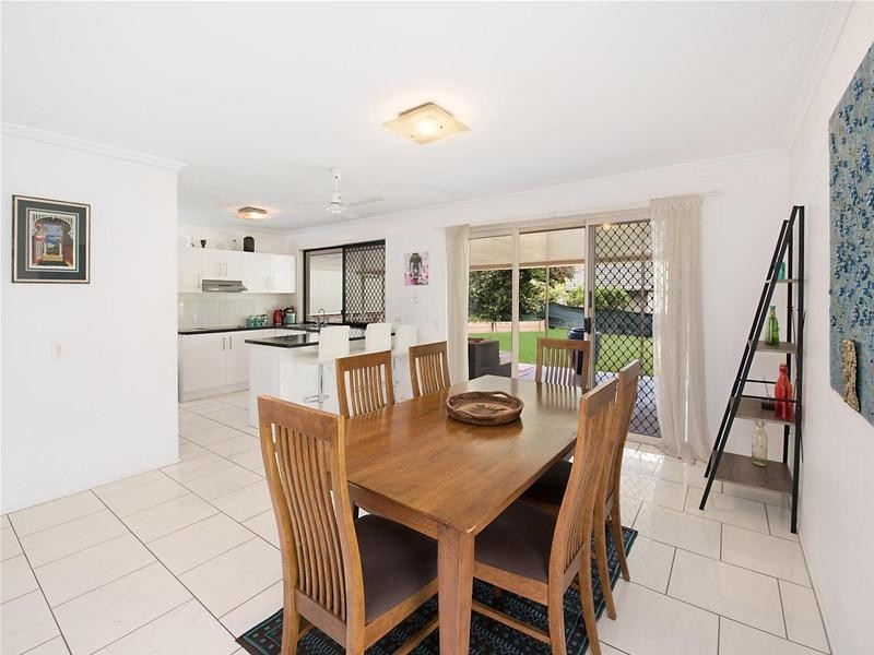 4 Molakai Drive, Mountain Creek QLD 4557