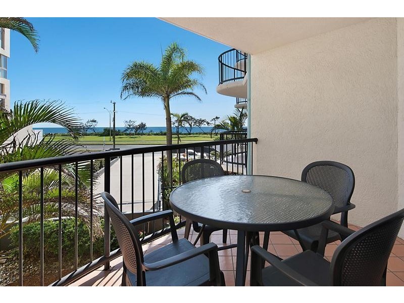 9/136 Alexandra Parade, Alexandra Headland QLD 4572