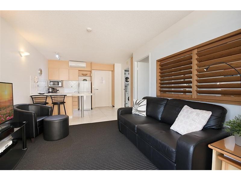 9/136 Alexandra Parade, Alexandra Headland QLD 4572