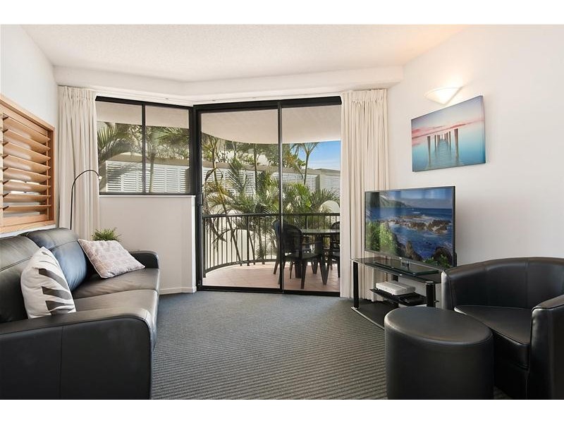 9/136 Alexandra Parade, Alexandra Headland QLD 4572