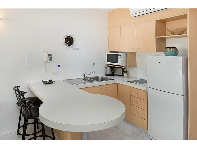 9/136 Alexandra Parade, Alexandra Headland QLD 4572