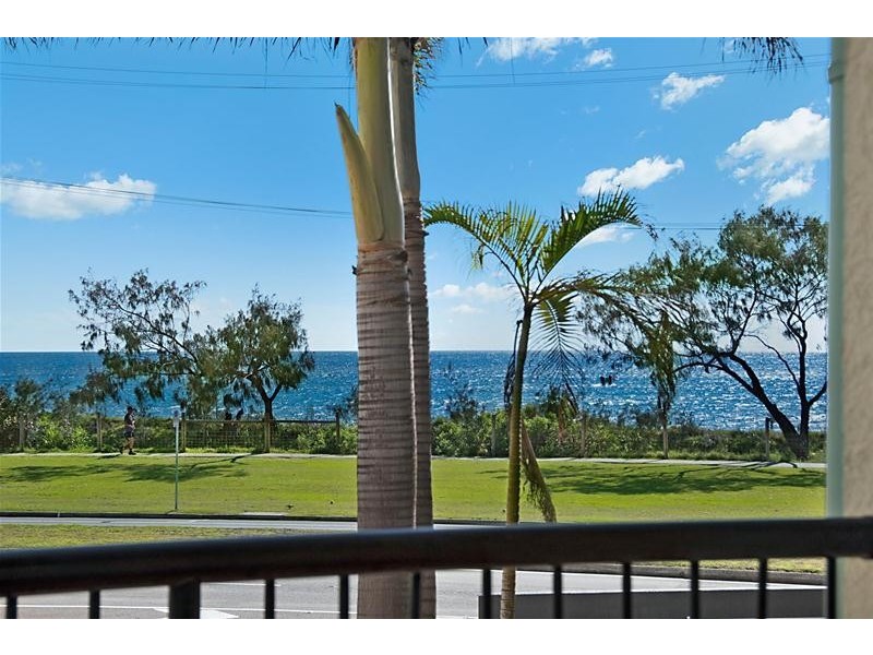 9/136 Alexandra Parade, Alexandra Headland QLD 4572