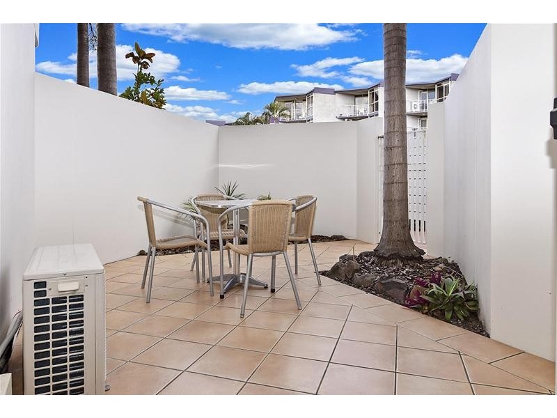 104/180 Alexandra Parade, Alexandra Headland QLD 4572