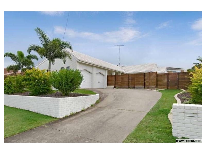 108 Goonawarra Drive, Mooloolaba QLD 4557